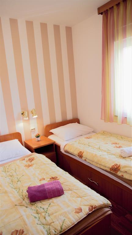 Pansion Casa Gagro Hotel Medjugorje Exterior photo