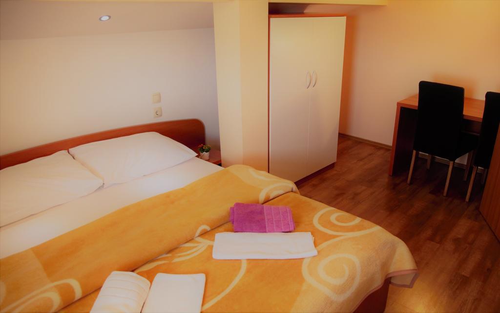 Pansion Casa Gagro Hotel Medjugorje Exterior photo